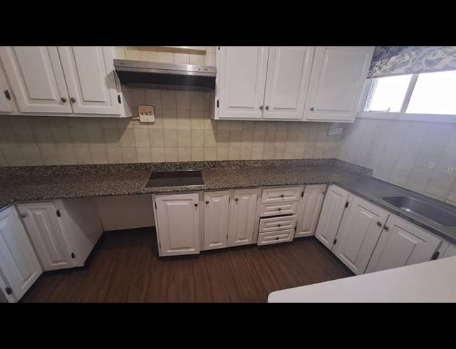 3 BEDROOM PROPERTY TO RENT IN ESSENWOOD